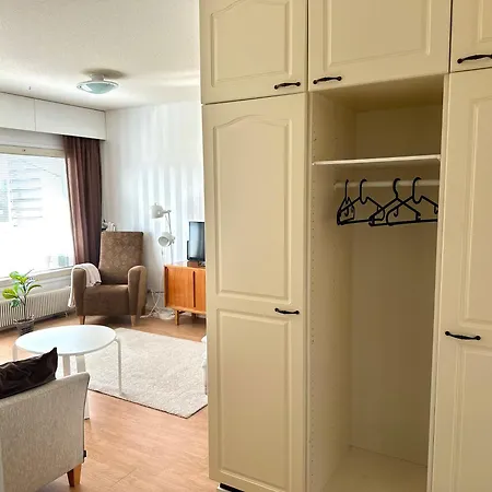 Tilava Kt Yksioe, Lasitettu Parveke * Jalasjärvi