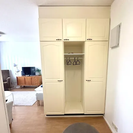 아파트 Tilava Kt Yksioe, Lasitettu Parveke *