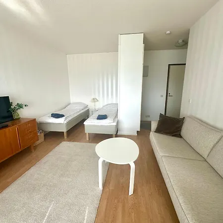 Tilava Kt Yksioe, Lasitettu Parveke *