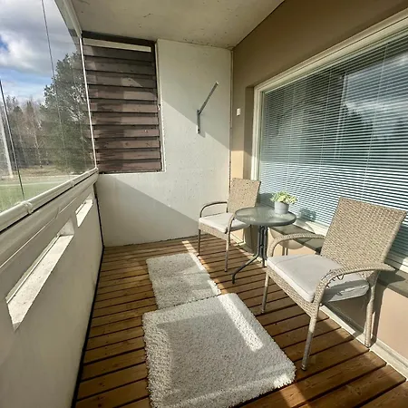 Apartment Tilava Kt Yksioe, Lasitettu Parveke