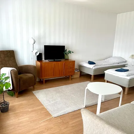 아파트 Tilava Kt Yksioe, Lasitettu Parveke *